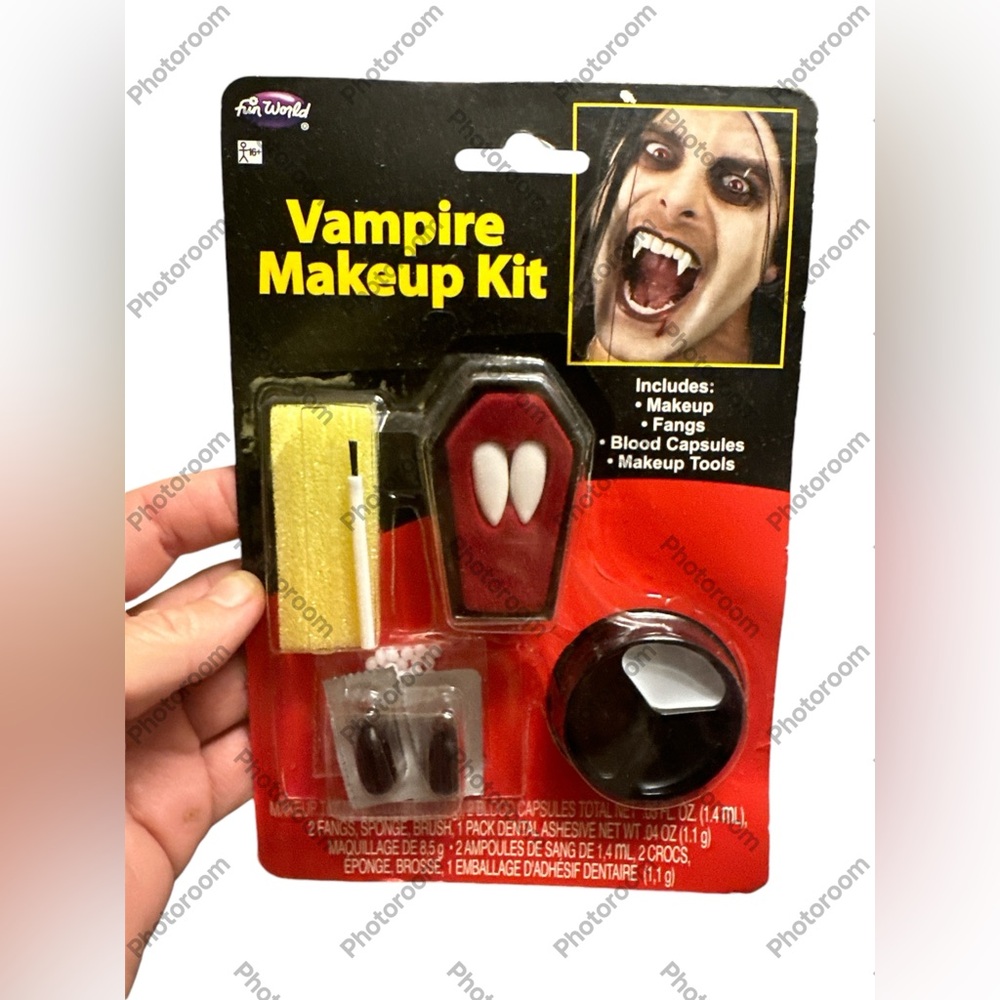 NEW Vampire Dracula Theatrical Makeup Kit Fangs Set Costume Make Up Accessory